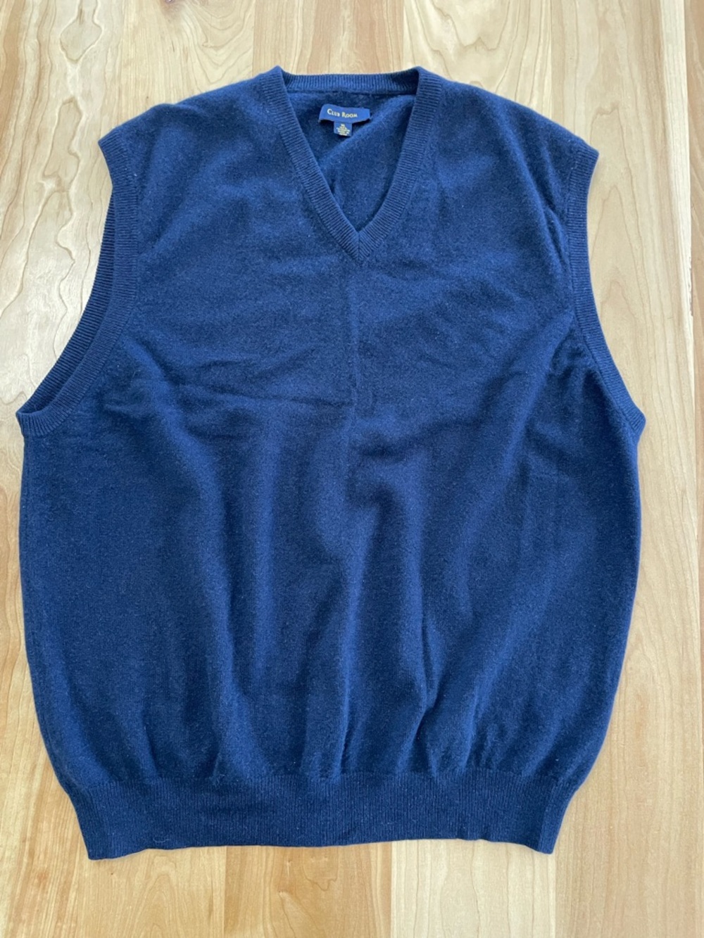 Club Room Men’s XL Navy Cashmere V-Neck Sweater Vest Pullover Preppy